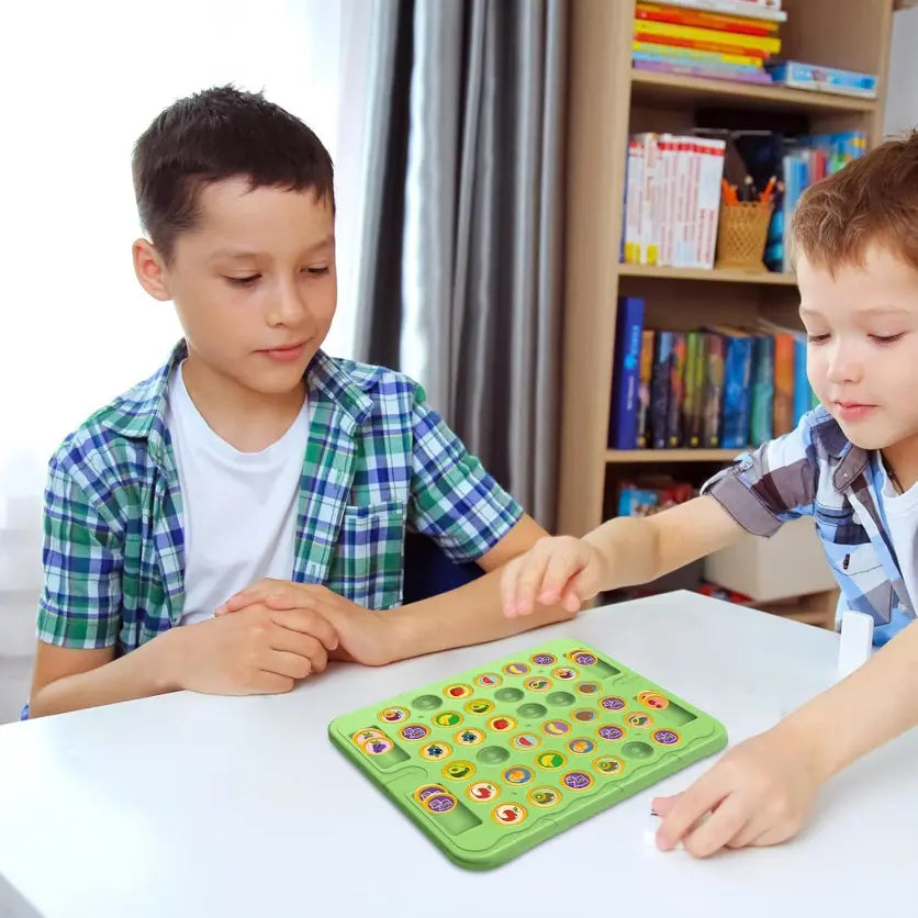 Jeu de Plateau Éducatif à Retourner