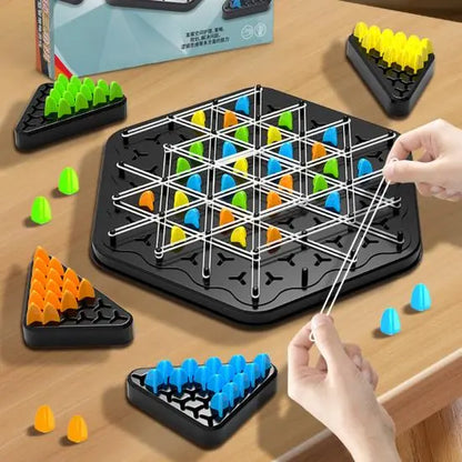 Jeu de stratégie triangulaire pour toute la famille