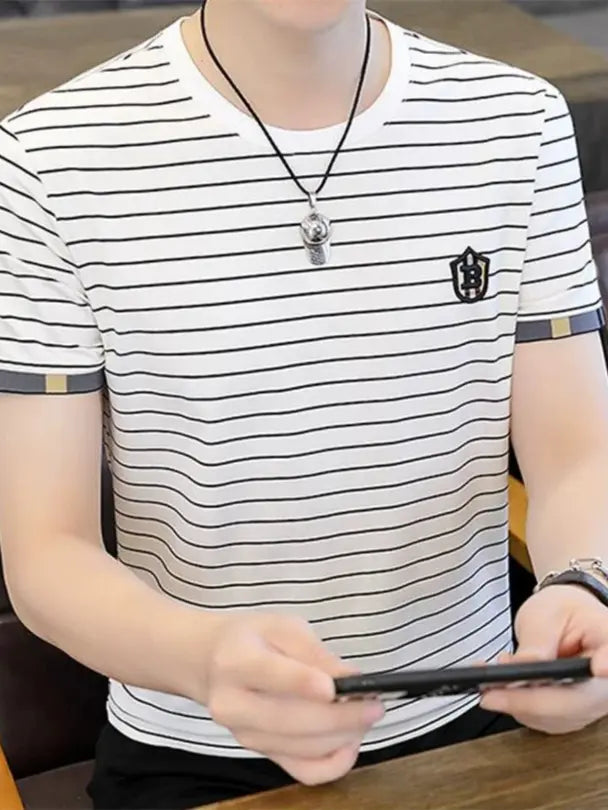 T-shirt à manches courtes pour hommes à rayures